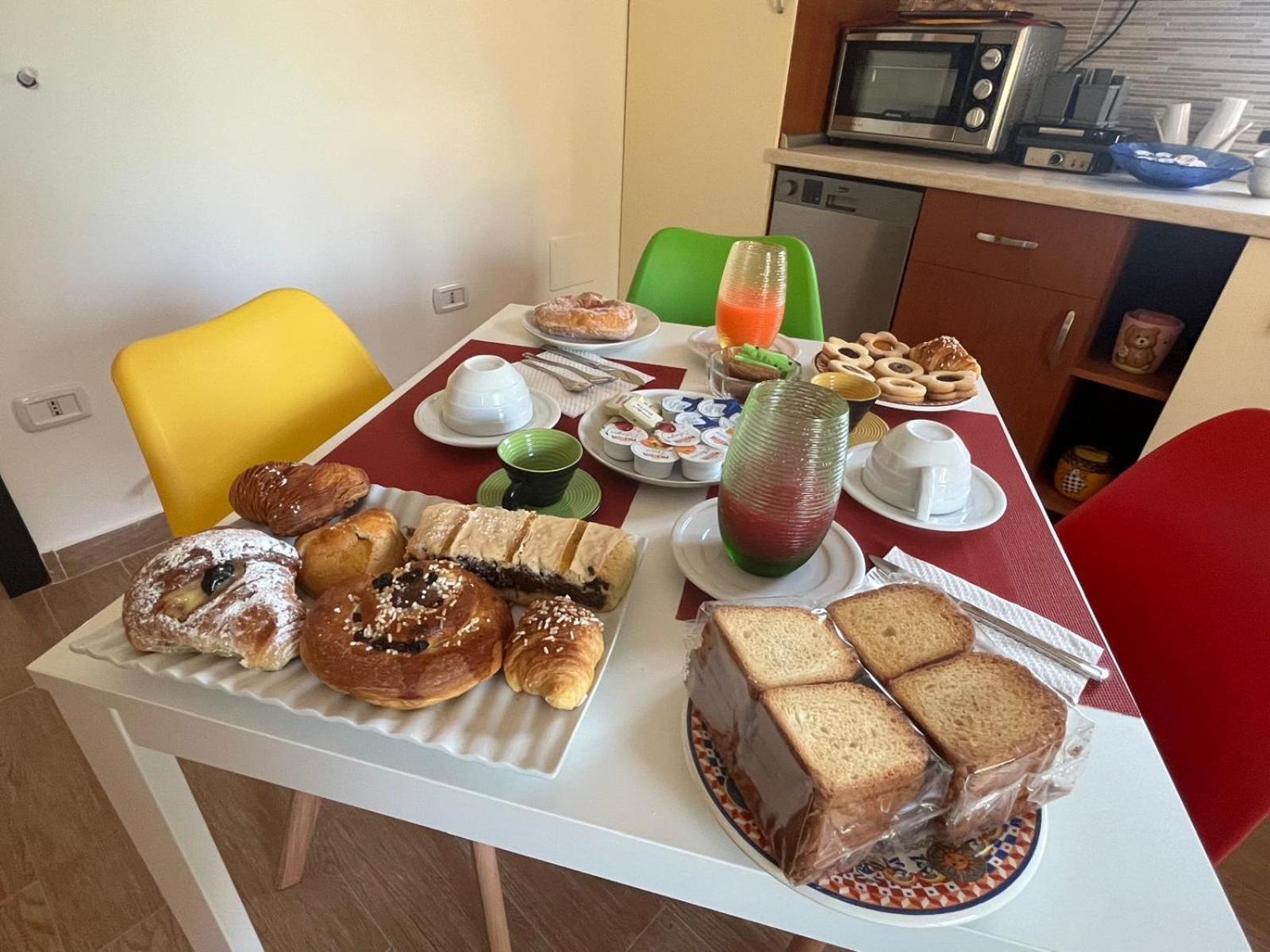 B&B Domus Joannina Pompei Esterno foto